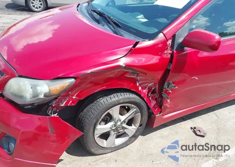 2013 Toyota Corolla S из США, поврежденный, VIN 2T1BU4EE8DC024681